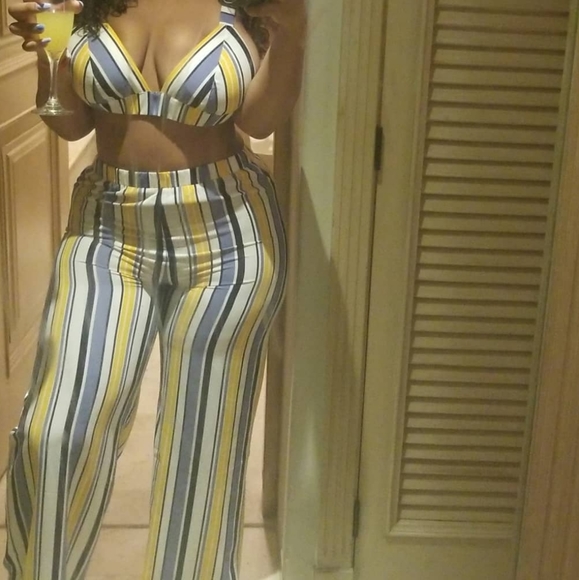 Fashion Nova 2 piece set - Picture 2 of 2